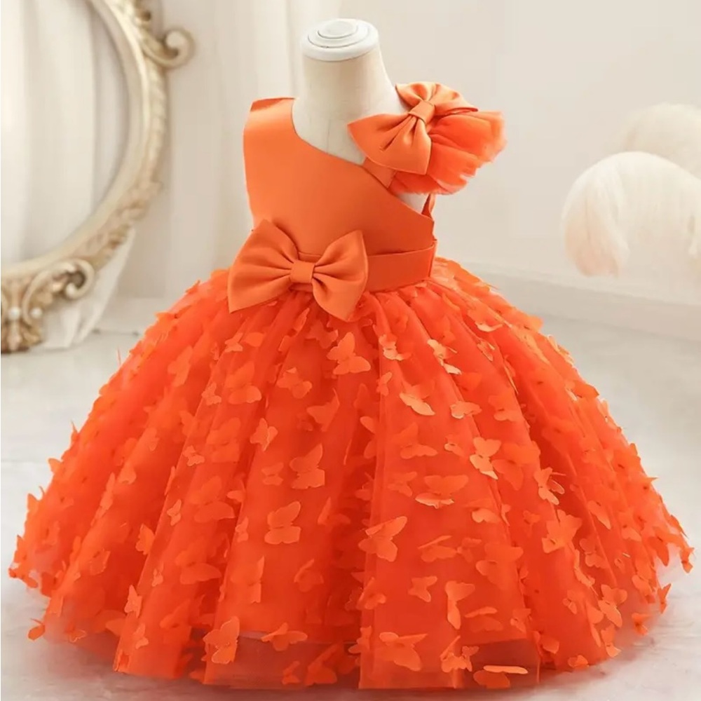 Girls beautiful pageant dress